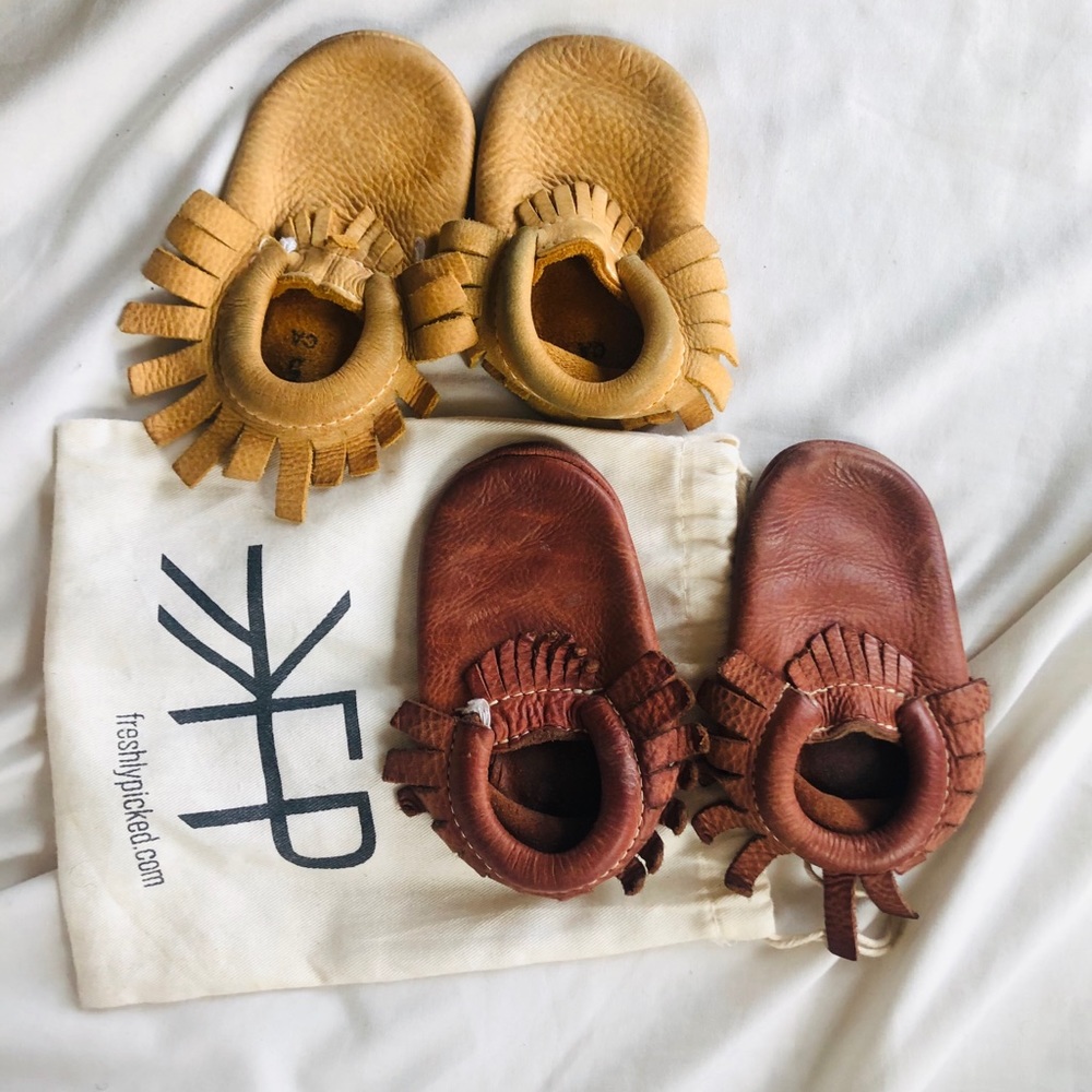 Freshly Picked leather moccasins for toddlers